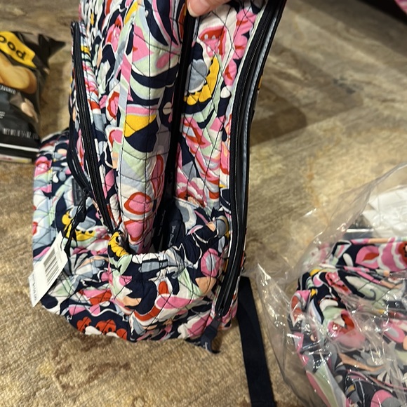 Essential Large Backpack - Click on details below - Picture 7 of 10